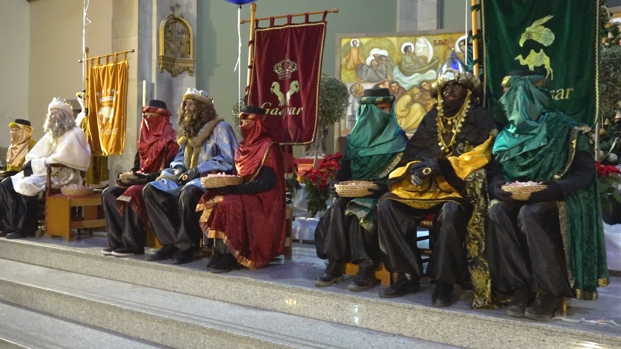 ELS  REIS  MAGS  HAN  ARRIBAT  A RIUDOMS