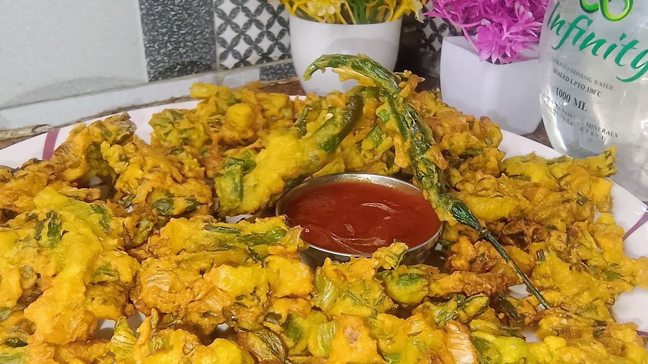 Hare pyaj se banae kurkura chinta pakaudi l  green onion recipe l #mmsalamagic 