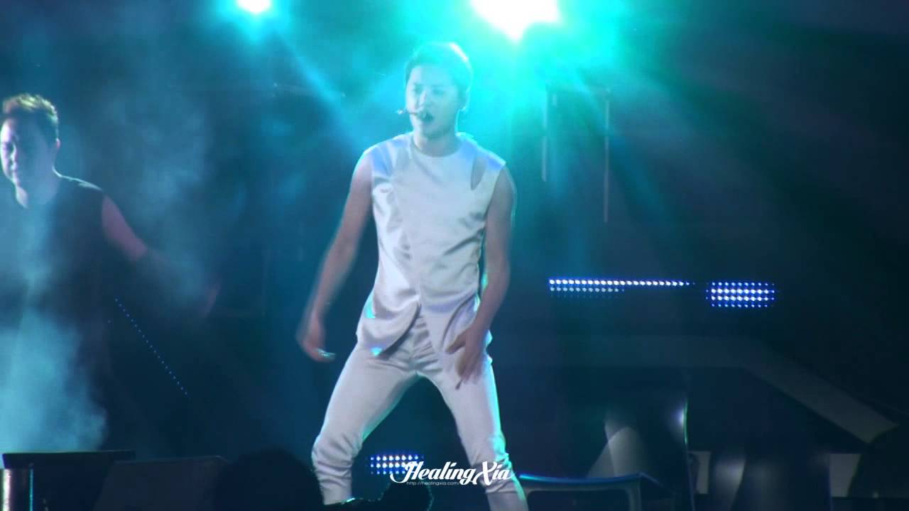 141005 강남한류페스티벌 Junsu focus 'Back seat'
