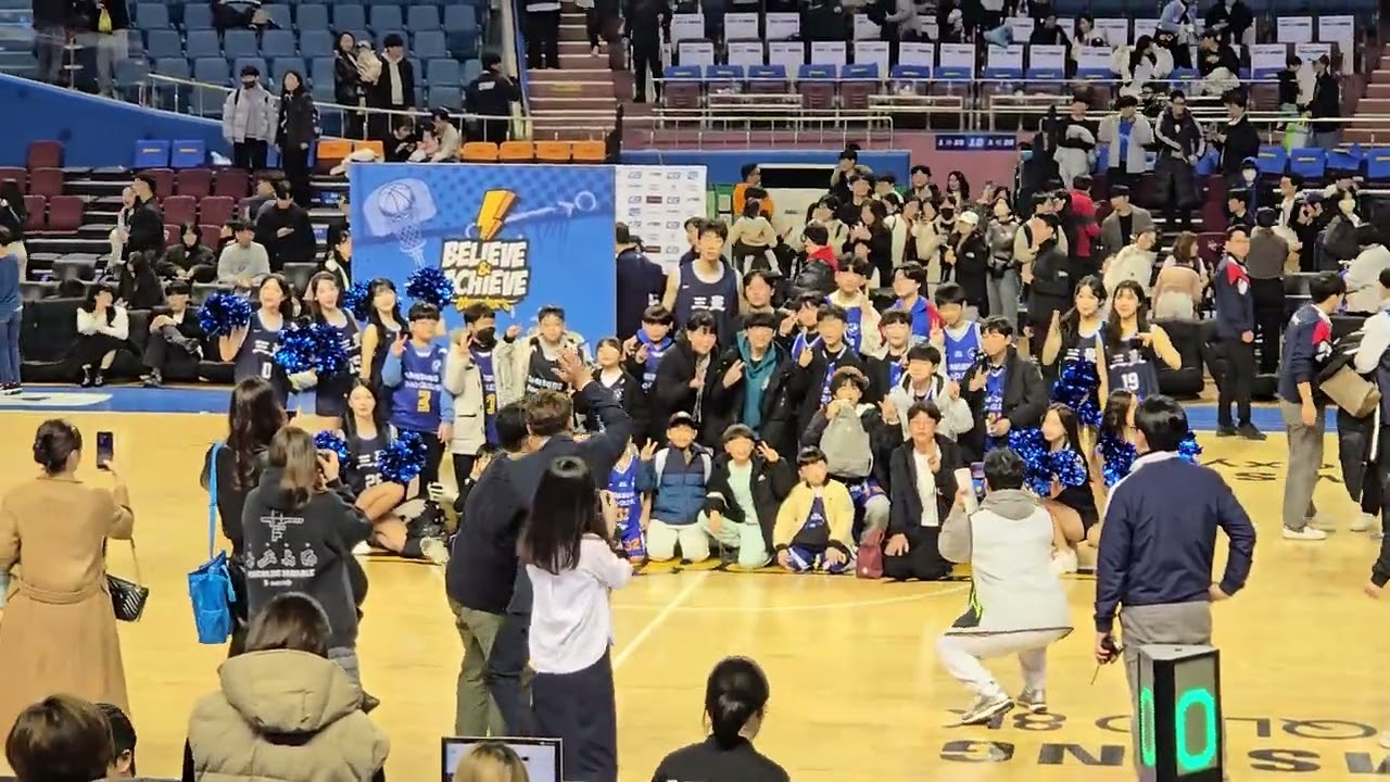 SEOUL SAMSUNG THUNDERS CLASSIC DAY (1)