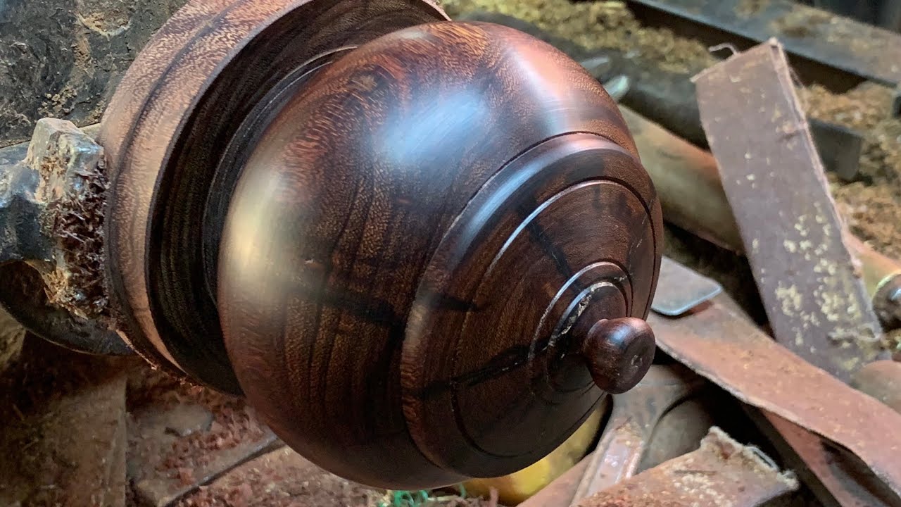 A box containing scented oils or waxes.#copper #classicwood #