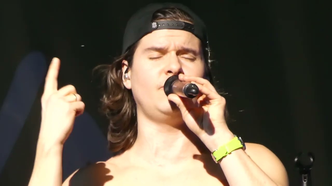 (2023-03-12) Lukas Graham - 7 Years