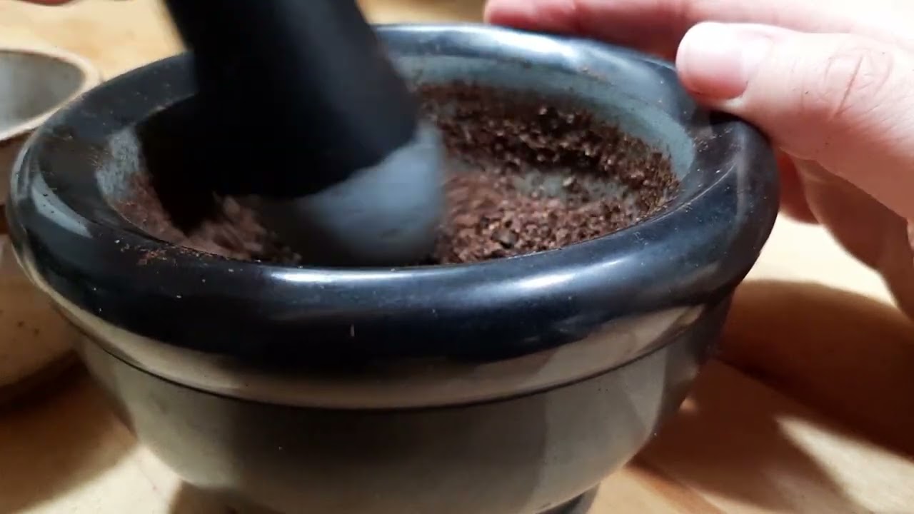 Grinding up Dock Seeds to Make Dock Flour (ASMR, Background Noise, Unintentional ASMR)