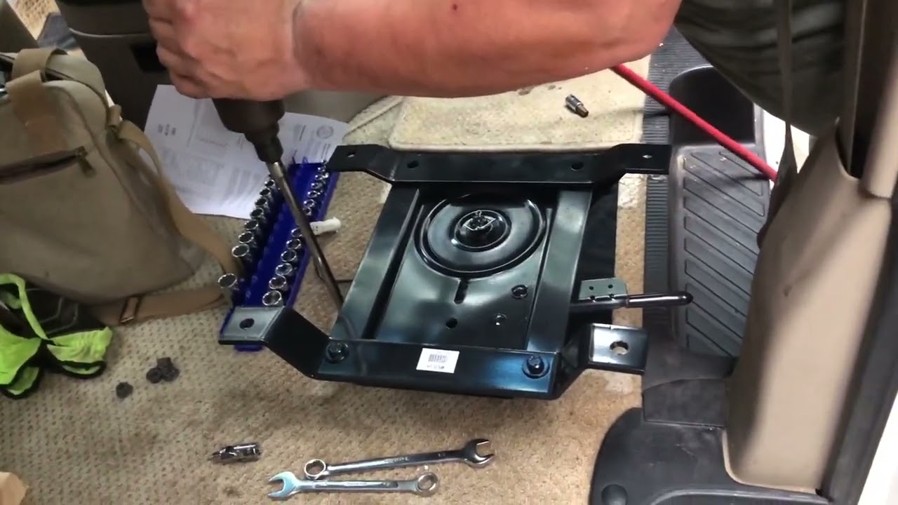 Swivel Seat Installed in 2002 Ford E150 (Econoline)