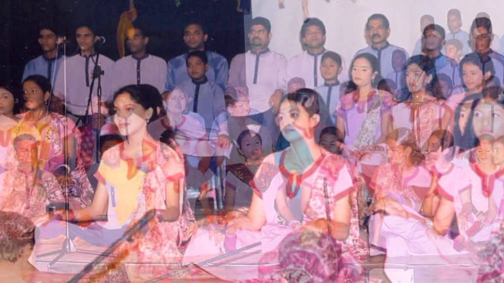 Dinupa Kodagoda - Biography