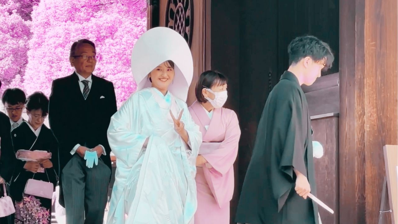 Красота традиционного наряда! Впечатляющие моменты японской традиционной свадьбы, покорившие туристо