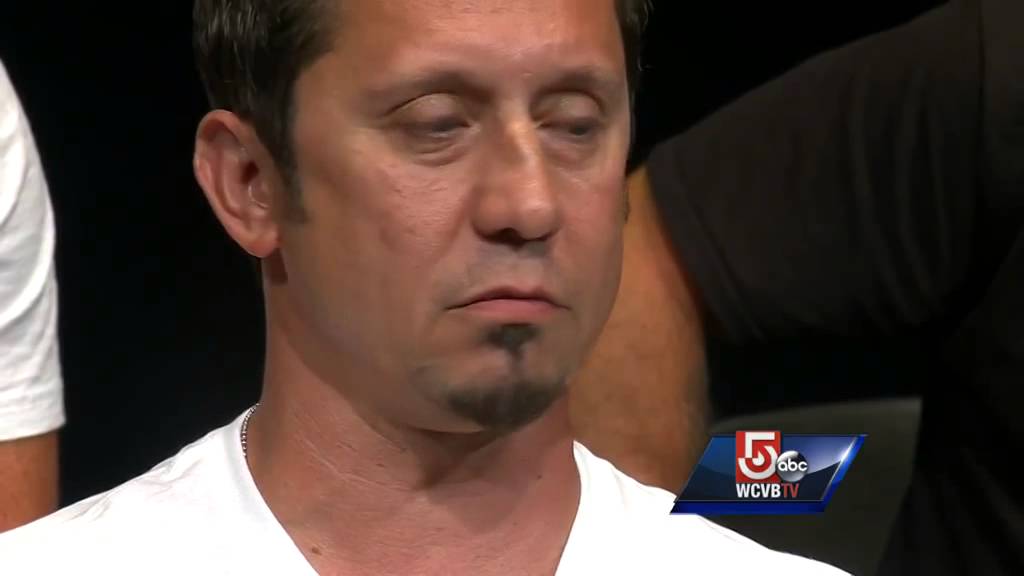Group shares stories about addiction, recovery
