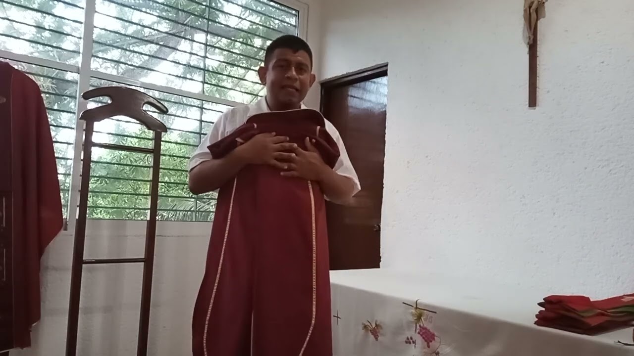 ¿Cómo doblar una casulla?