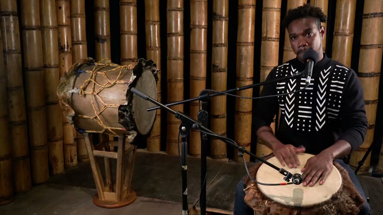 1-7 Ritmo: son de negro. Instrumento: tambor alegre.