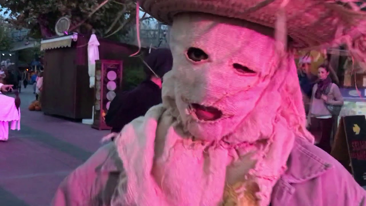 Halloween Parade - PortAventura World Barcelona 2017
