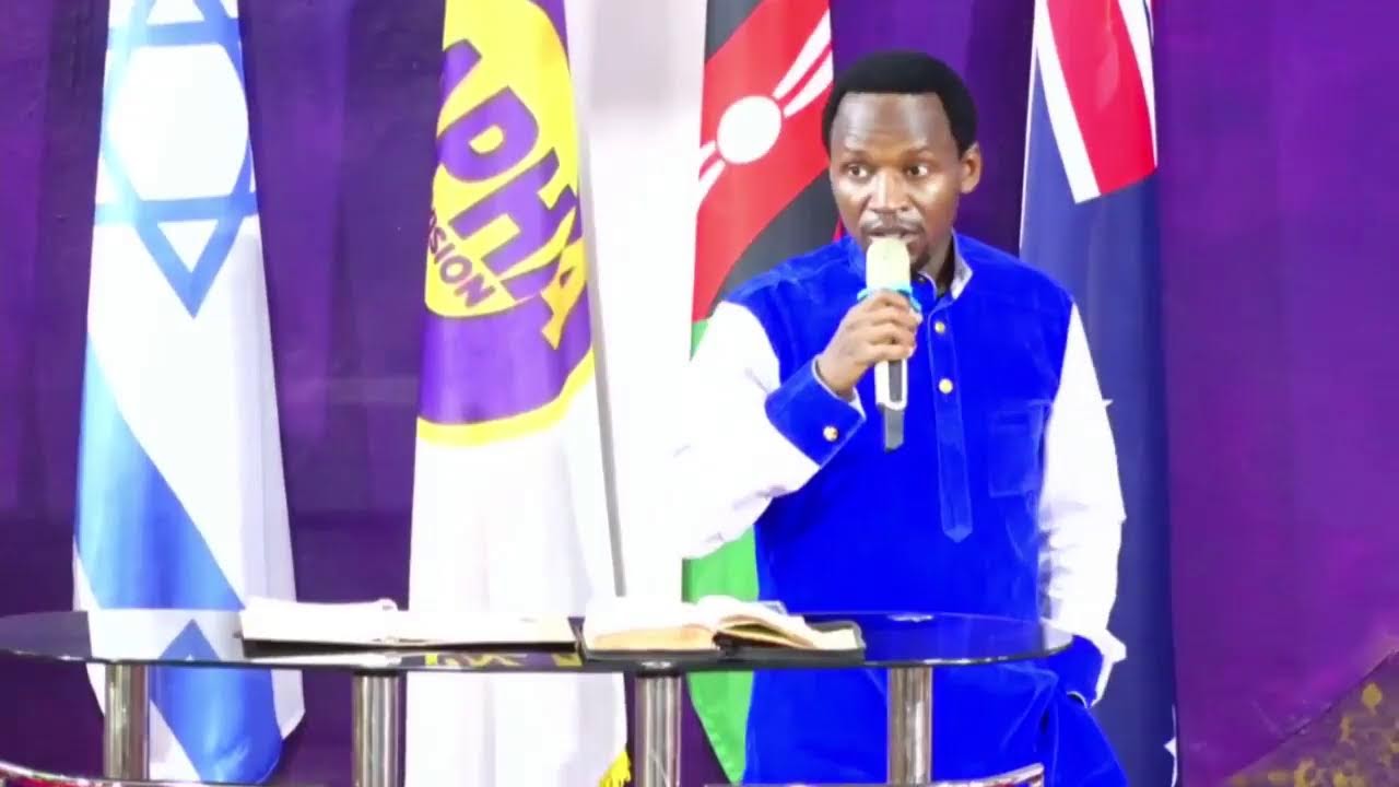 SUNDAY MINISTERS SERVICE
