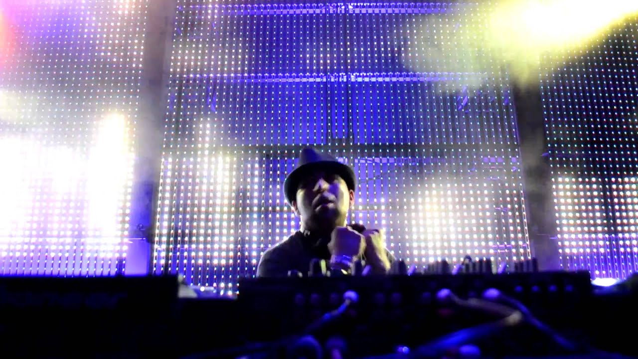 Aleksus Sanchez @ Ultra Music Festival 2011