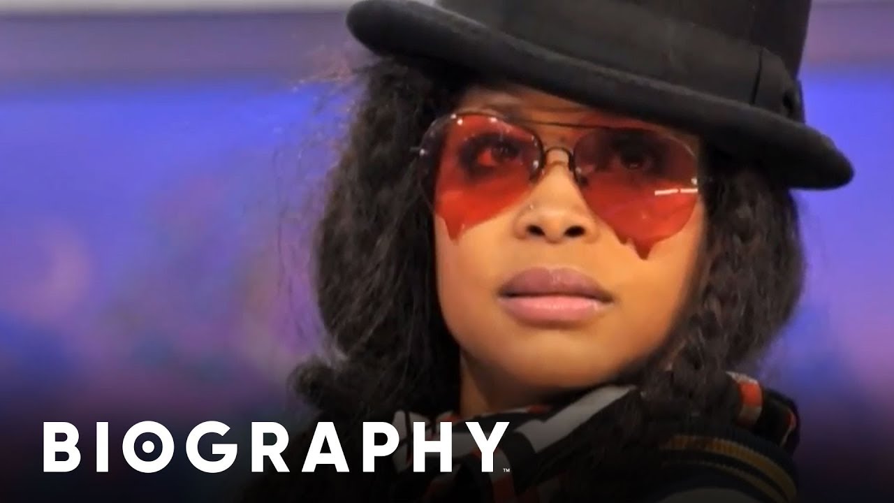 On This Day: February 26 - Pope John Paul II, Erykah Badu, Johnny Cash | Biography