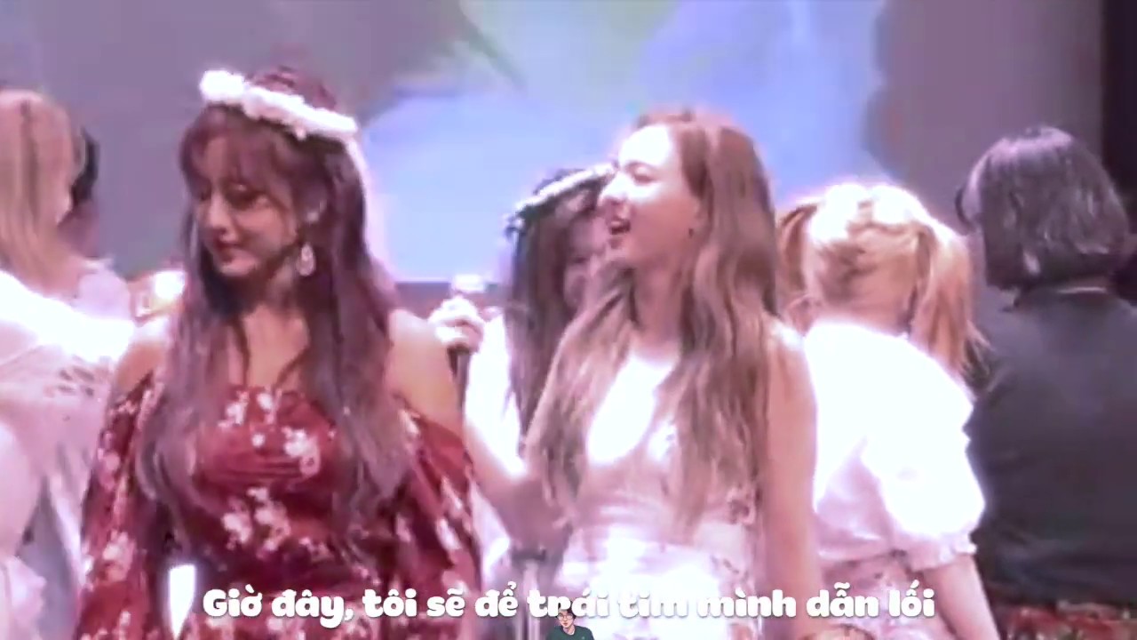 TWICE [ JEONGYEON 정연 x NAYEON 나연 ] - Make me complete