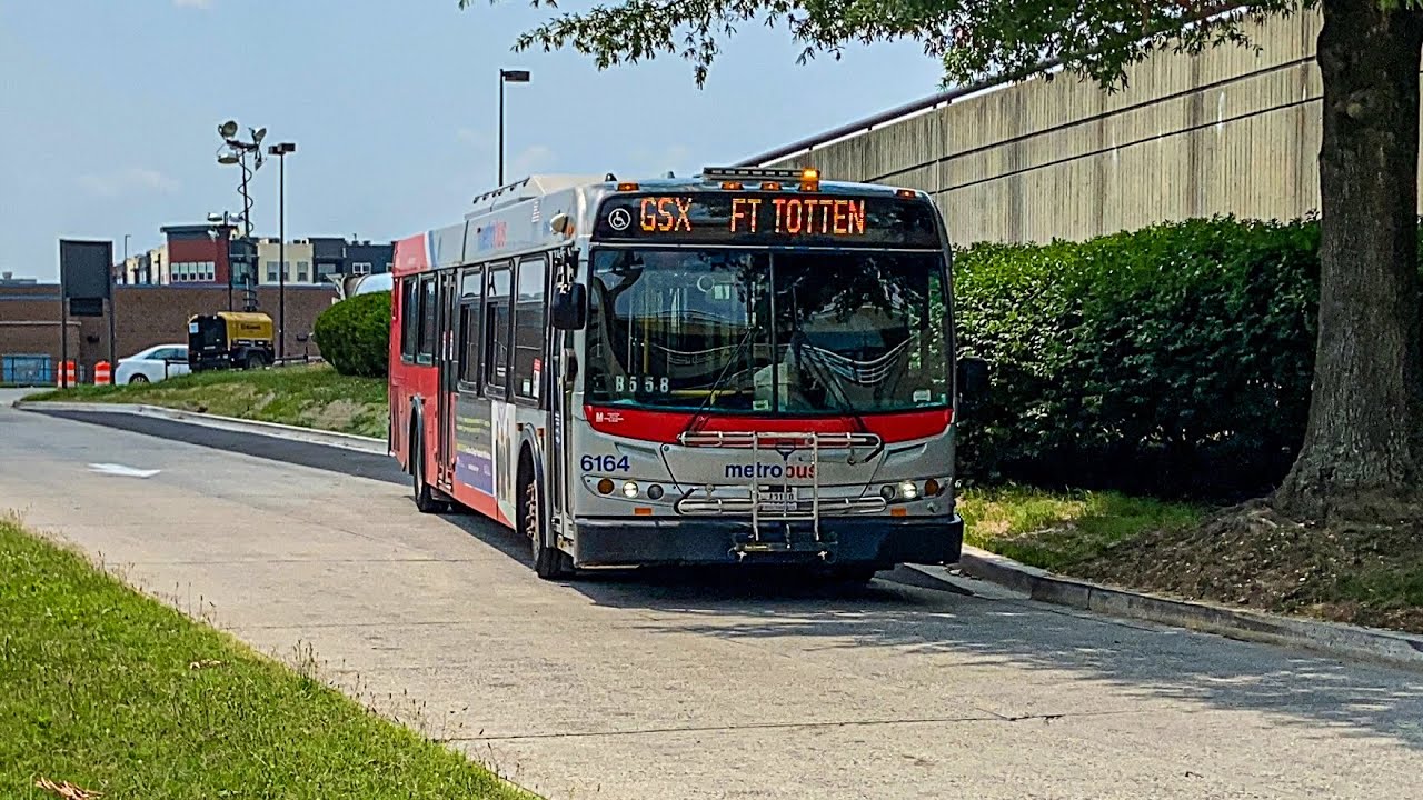 WMATA 2006 New Flyer D40LFR 6164 on the Green Line Shuttle Ride (Kinda)