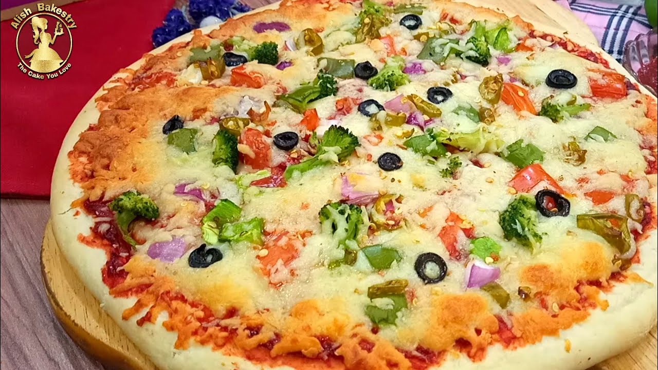 Veg Cheese Pizza Recipe/ Broccoli Pizza / Veg pizza / Homemade Vegetable Pizza / Veggie Pizza