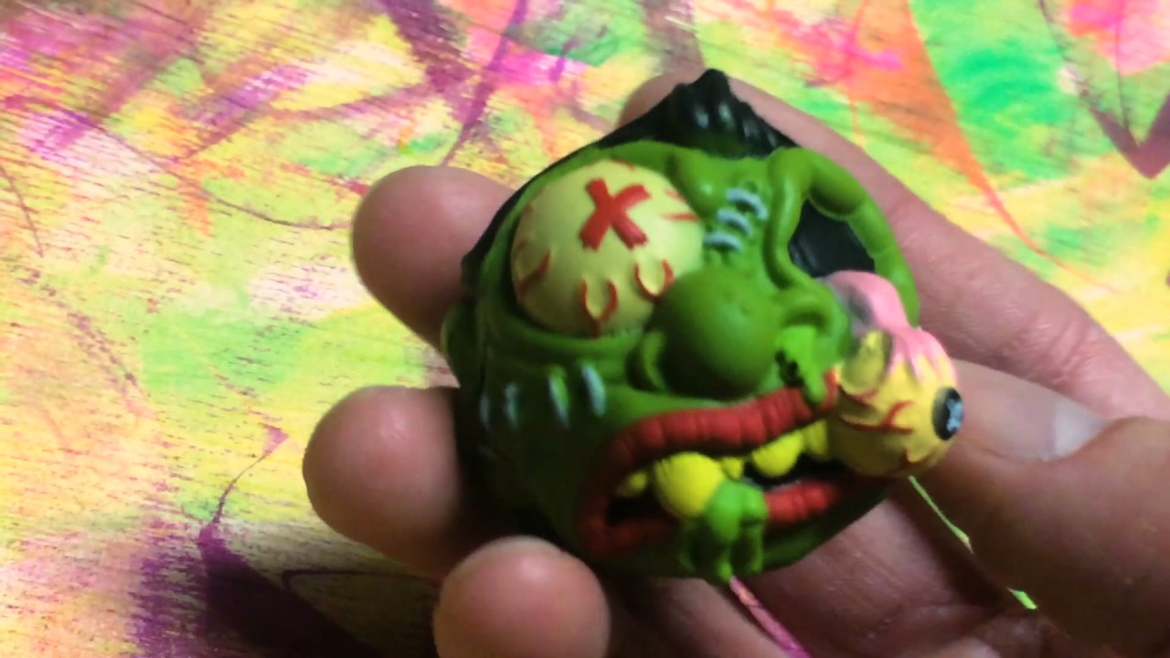 MAD BALLS series one (2017) UNWRAPPING!