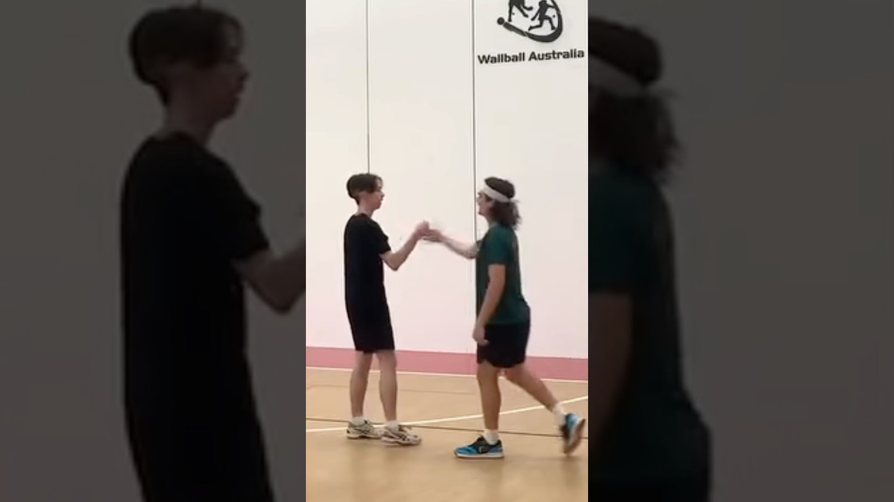 Who doesn&rsquo;t love indoor 1-Wall?! #handballhighlights #wallball #onewallhandball #nyhandball #fyp