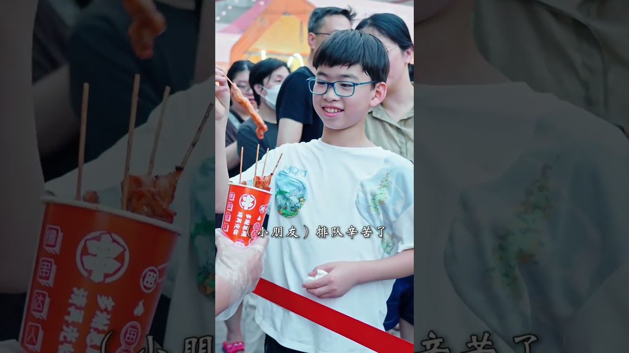 这次的场面远远超出我们的想象，感谢各位星友们的支持，赚钱这个话题，还是下次再说吧#摆摊 #宁波城隍庙