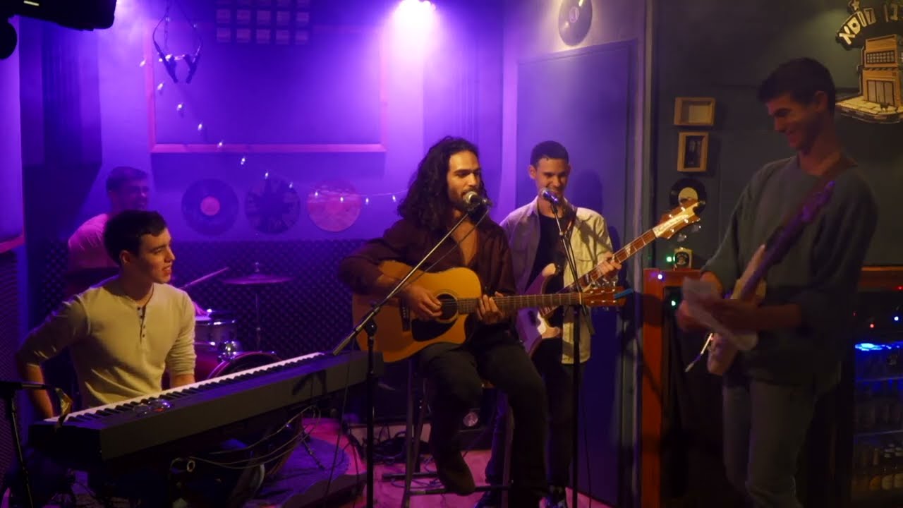 תומר בן ברוך - סטטיסטיקה ואמונה + מה את מצפה ממני, לייב סשן בסלון בן דוסא