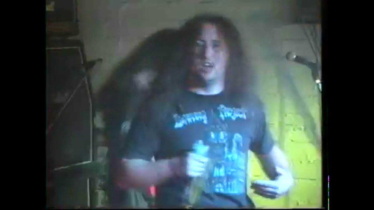 BEER MOSH-Leon,pista metalika 12-12-1993(completo)