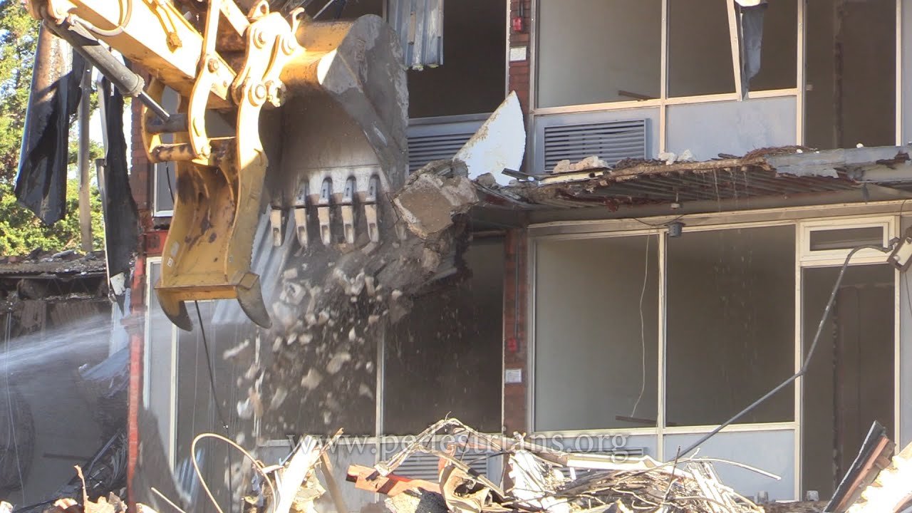 Highlander Motor Inn Demolition (Part 3)