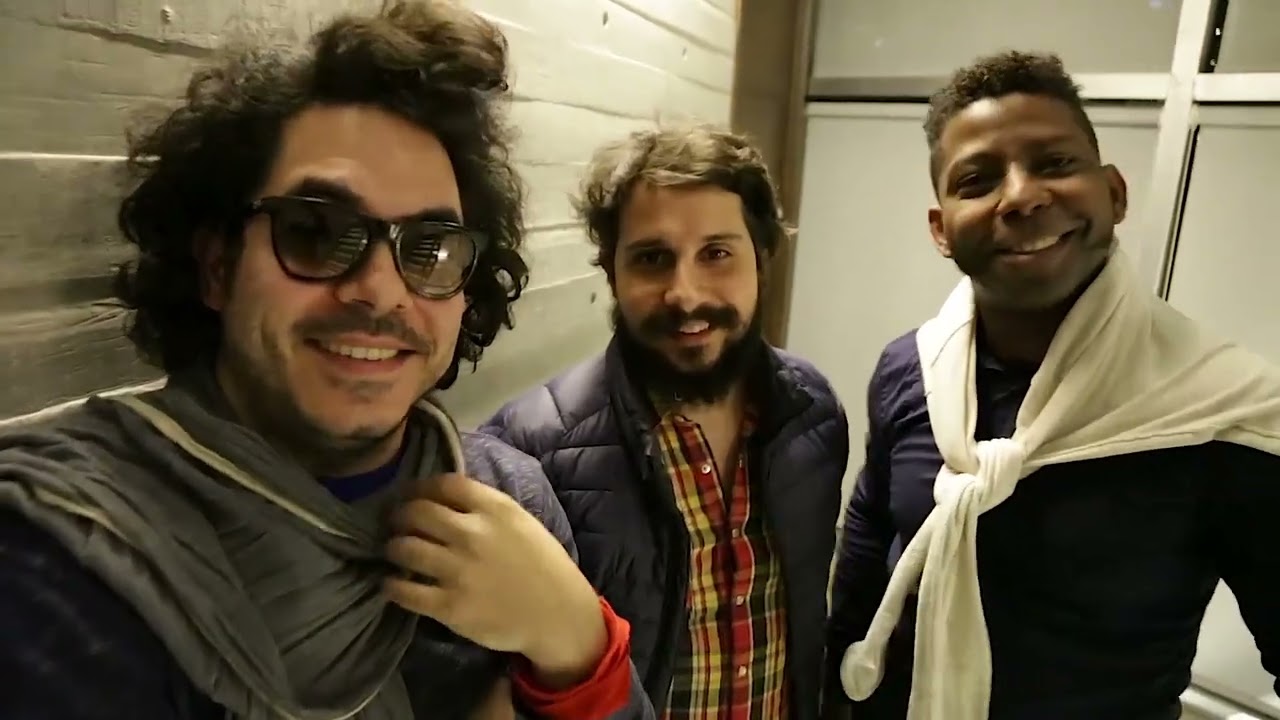 Rolando Luna, Armando Gola y Oliver Valdés en la Serie Cuba Suena dirigida por ernesto fundora