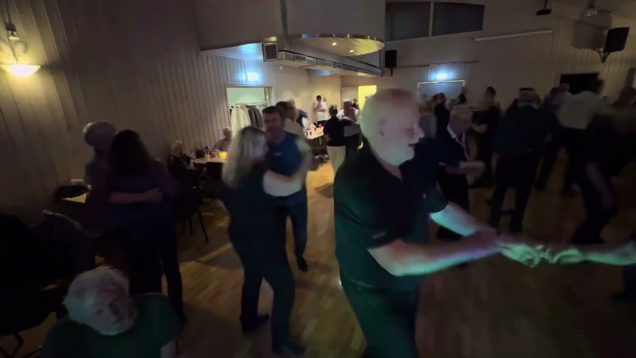 Peppelinos Bar m Thomas Biller på Tirsdagsdansen 1 4 Dansnytt Bjørn Weiby