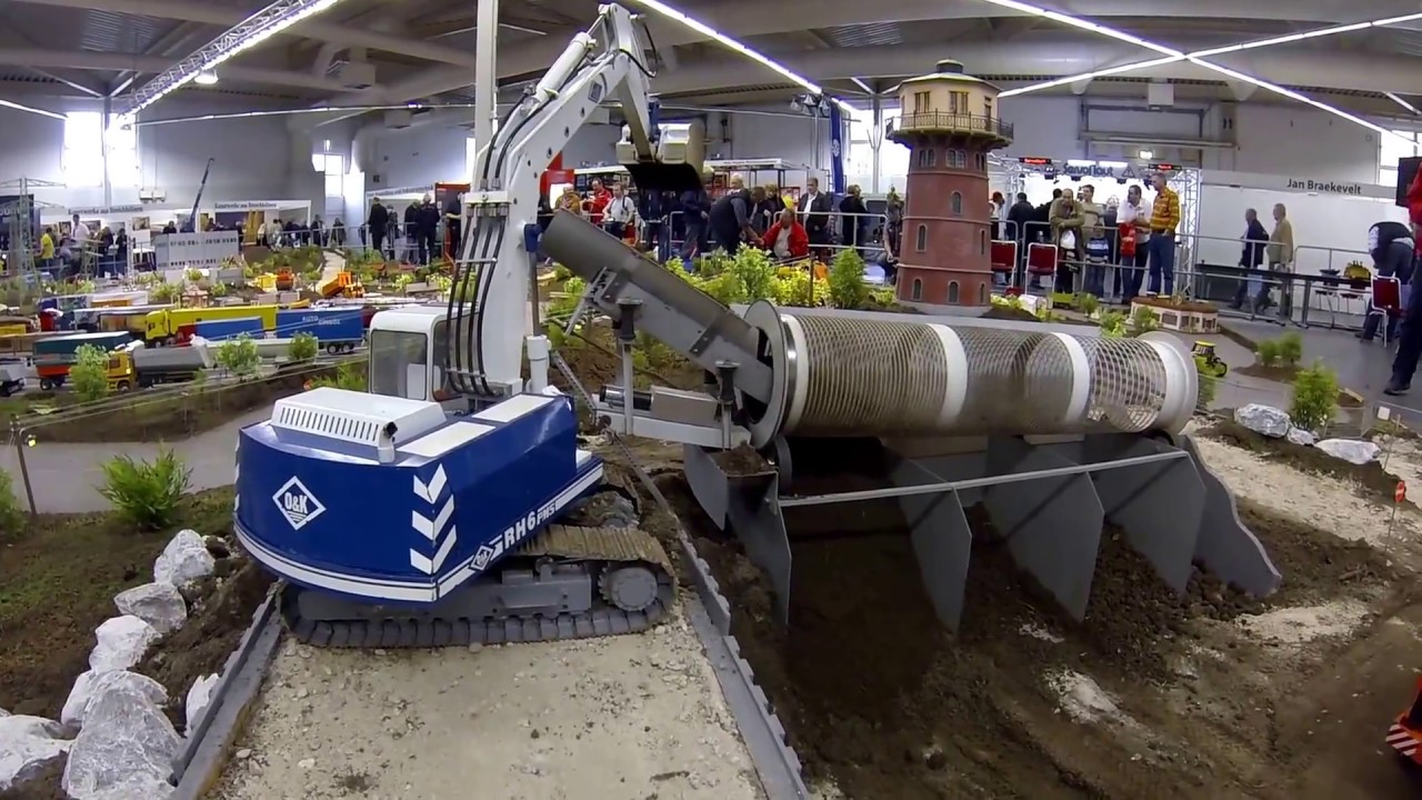 Wir baggern wieder mit Bagger INTERMODELLBAU 2017