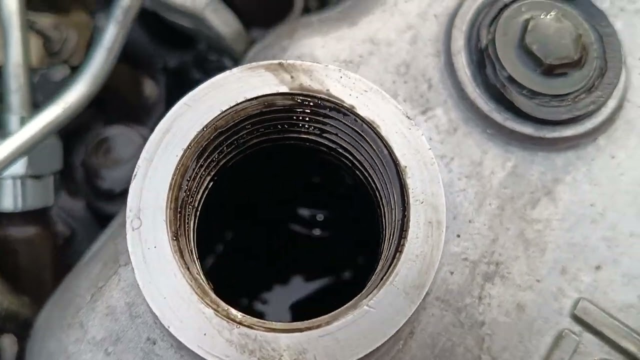 Động Cơ ISUZU 95 4KH1 siêu đẹp ae cần alo e 0988 910 946.