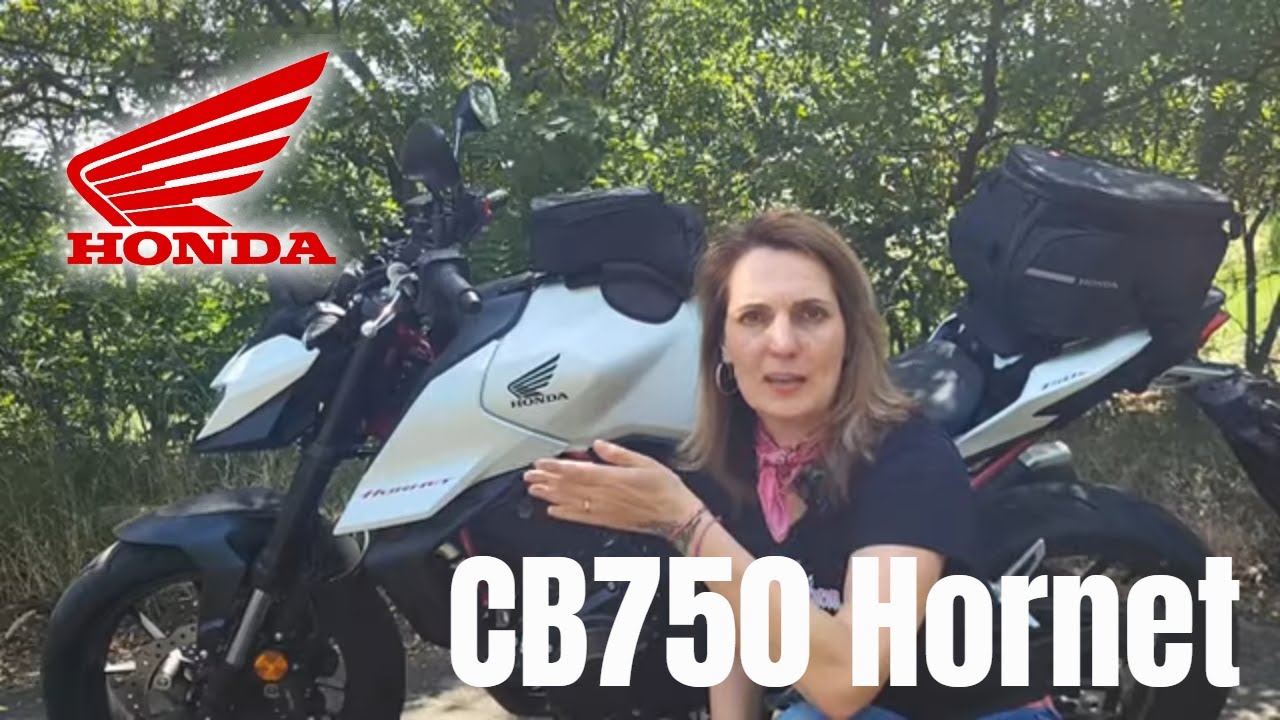 Mitől olyan népszerű a Honda Hornet? - Csajok a motoron