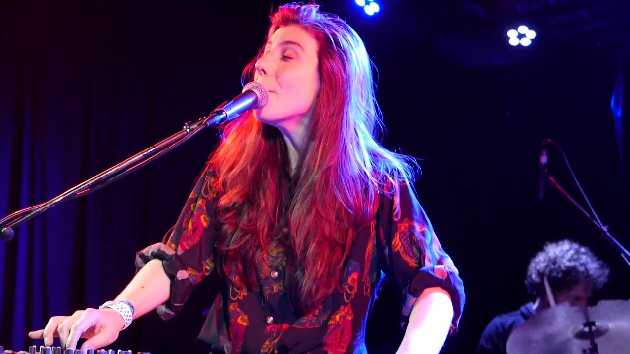 Julia Holter - Vasquez - Live