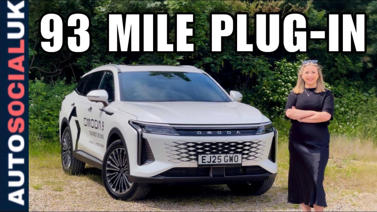 Omoda 9 SHS Plug-In Hybrid SUV UK Review | Fast, Efficient & Feature-Packed Family Car