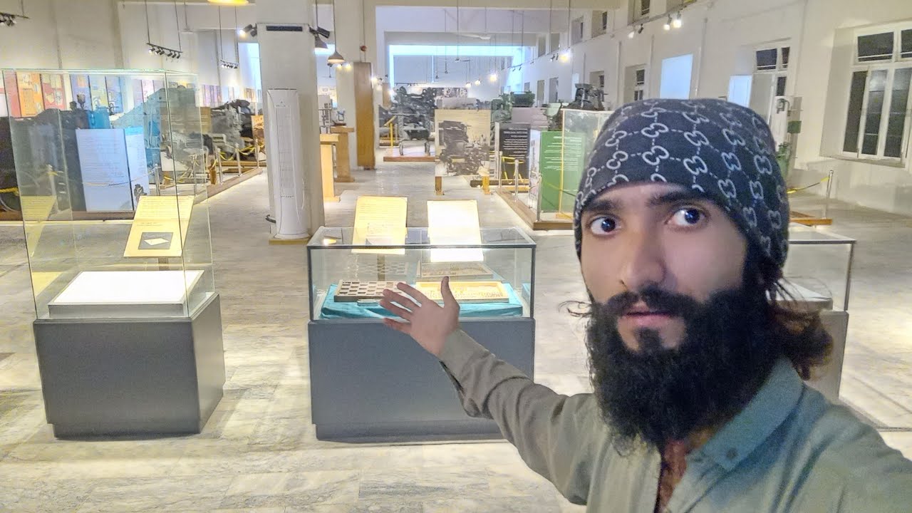 Yeh Museum Nahin Time Machine Hai! 🕰️ Karachi Ki Purani Duniya | ye hai Pakistan ka media ka itehas 