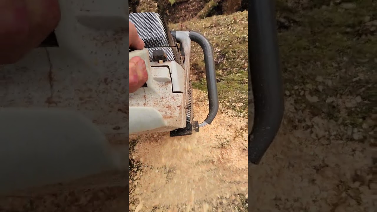 przejażdżka z chińską Holzfformą G 372 XP klonem Husqvarny z modyfikacjami tłumika, 32-calowa prowadnica