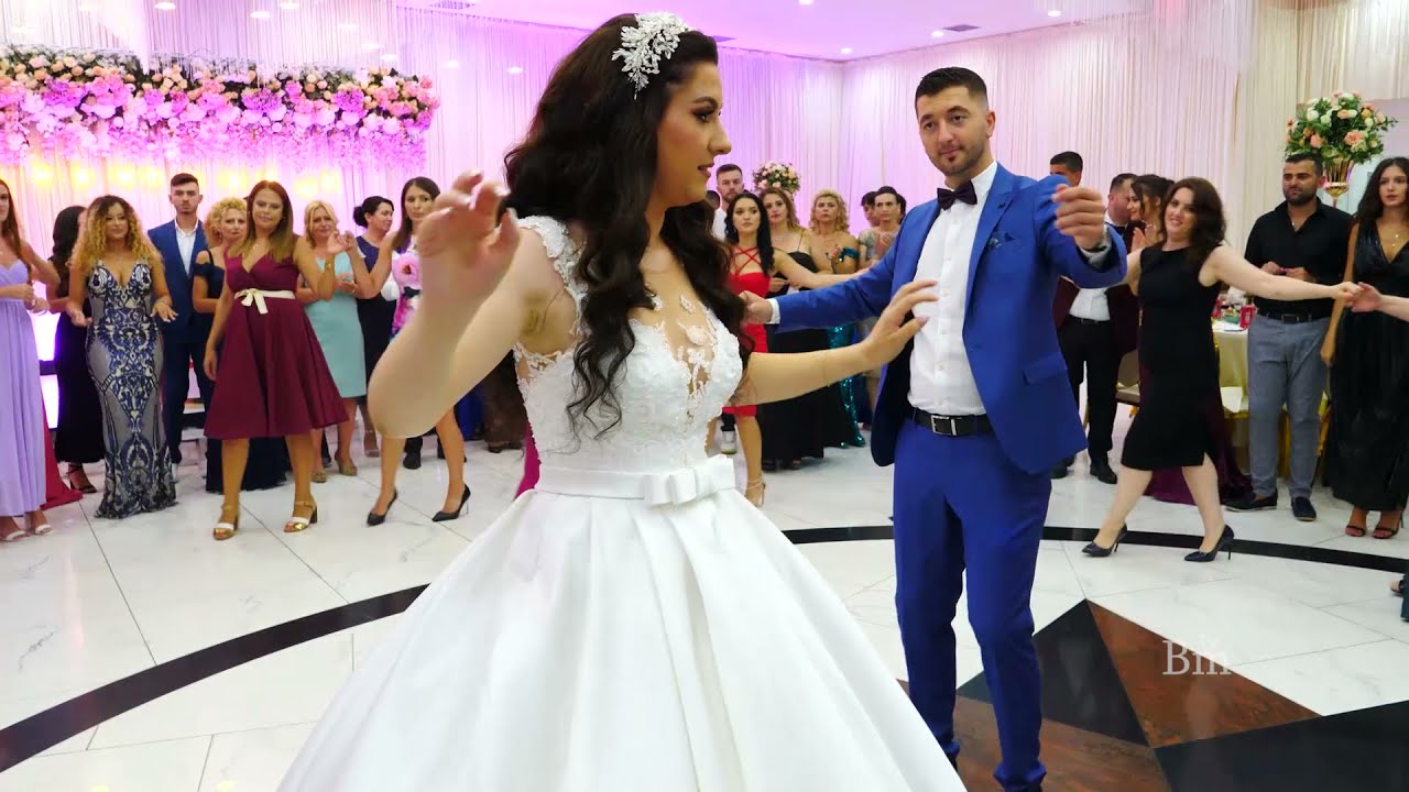 Dasma Shqiptare - Lela & Toni - Valle e bukur