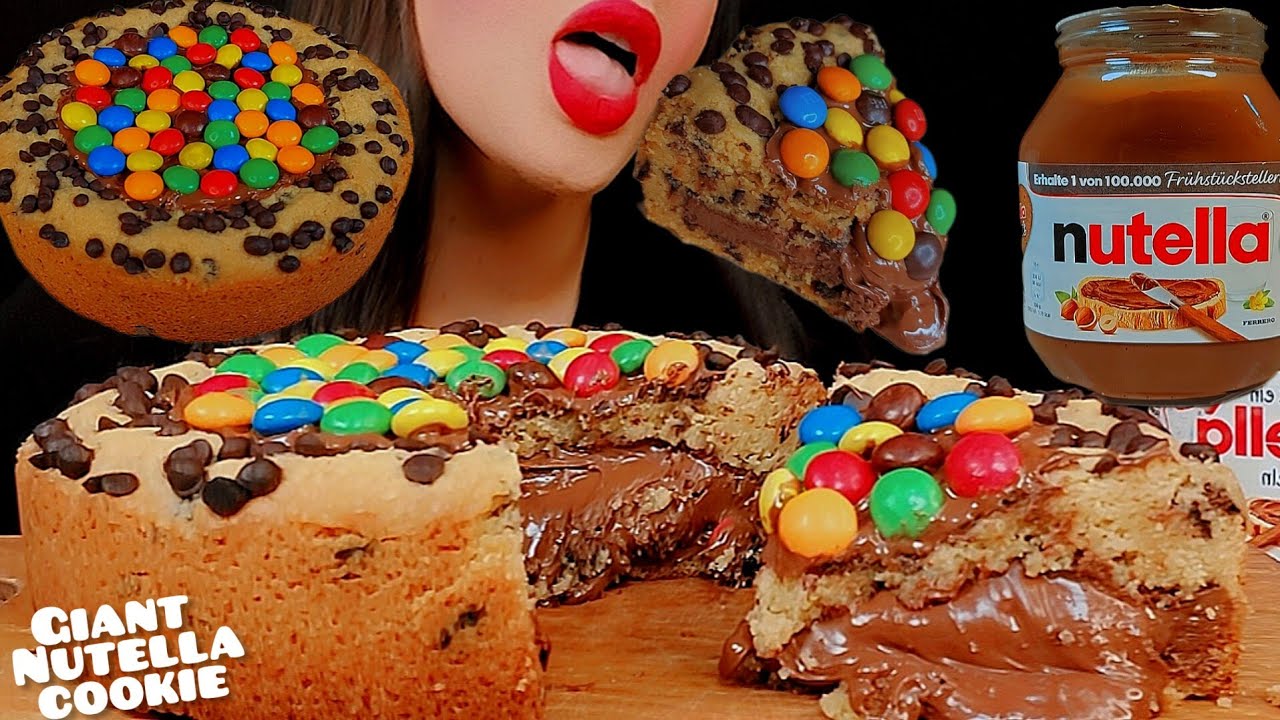 Asmr Nutella giant cookies👅and M&MS|먹방 누텔라 쿠키 파이 |notalking 🐾