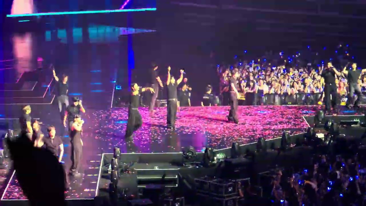 Super Junior Super Show 10 in Singapore 260102 - D.N.A + Rockstar + A-Cha