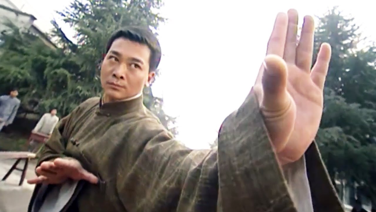 【功夫電影】黑幫老大屢次挑釁功夫小子，非要跟他爭奪天下第一，功夫小子忍無可忍，3招教他做人！#中國電視劇 #趙文卓 #吳樾 #陳真 #霍元甲 #功夫電影 #kungfumovies