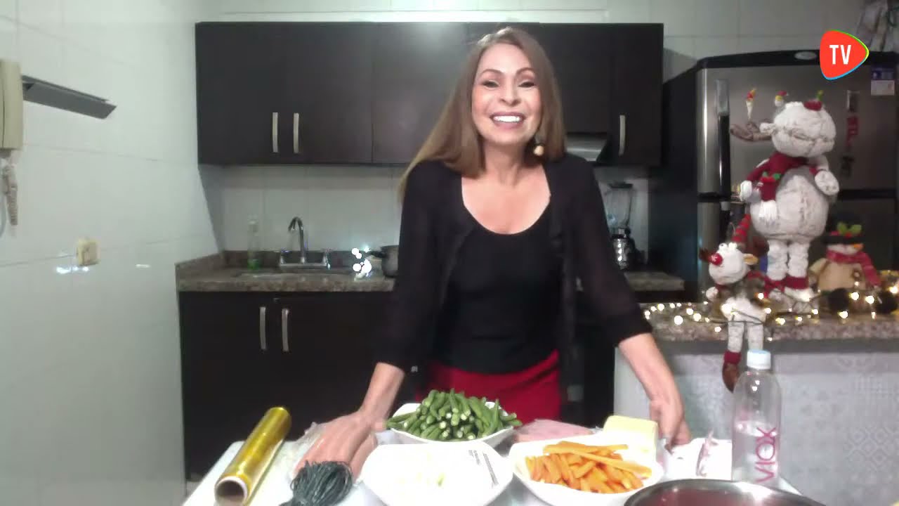 OMAIRA TV-  CENA 7 DICIEMBRE DELICIOSO CAPON RELLENO
