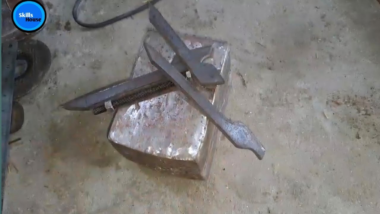 From scrap to masterpiece | Steel scrap turn into a useful tool | Skills House