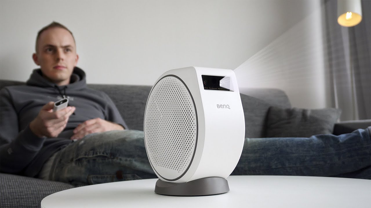 World's First 2.1 Portable Projector: BenQ GV30 Review 🔥