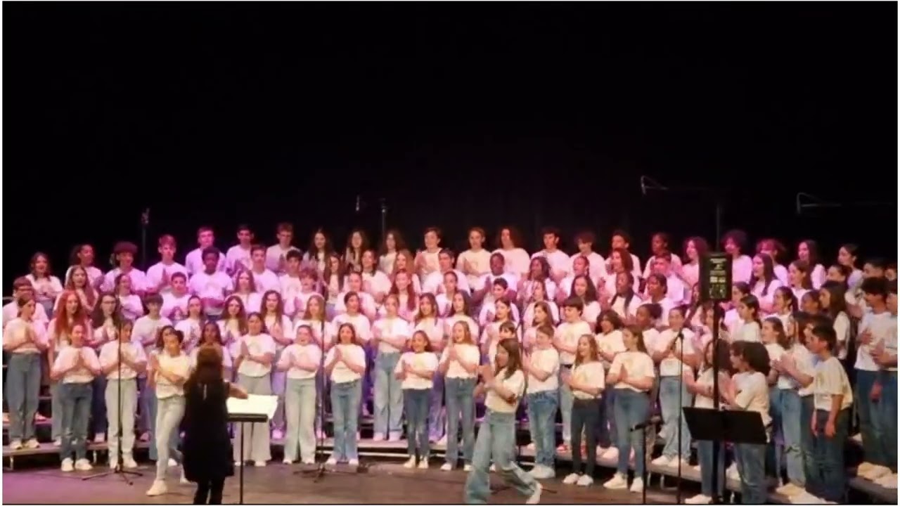 waka waka choir cham livry