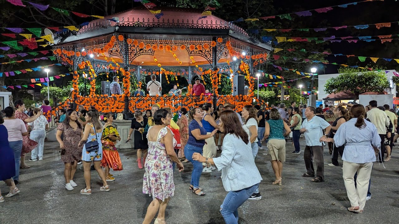 Parque Jardin de la Marimba, Baile del Miercoles 29 de Octubre del 2025