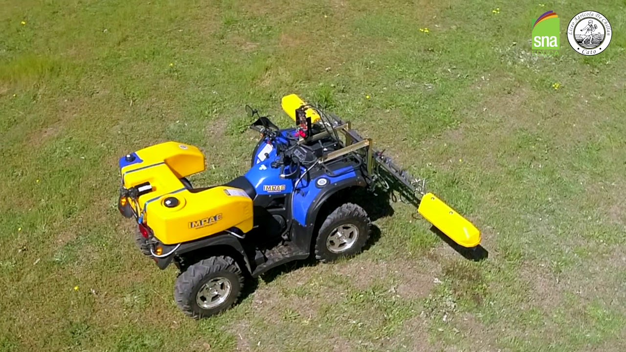 Cuatrimoto ATV, doble tracción con equipo pulverizador Impac, para aplicación de herbicidas
