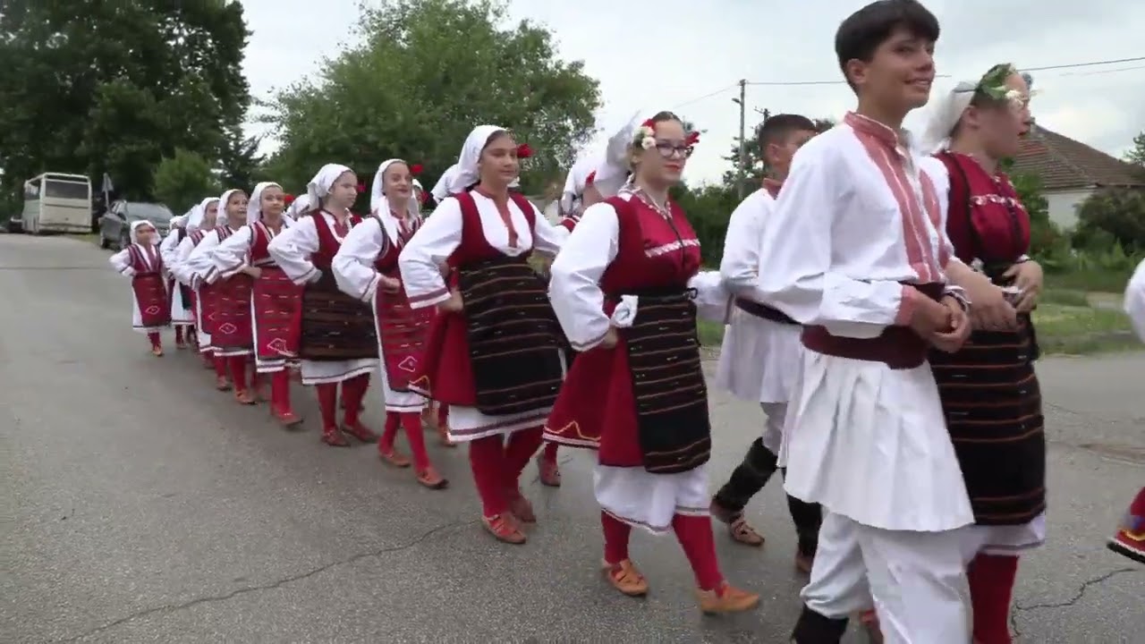 Дефиле на КУД МЛАТОСТ во с.Удово на 15.05.2024 година на Св.Атанасиј Велики !