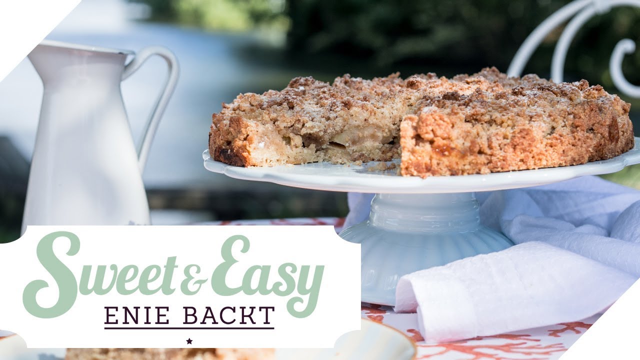 Einfacher Apfel-Streuselkuchen mit wenigen Zutaten | Sweet & Easy - Enie backt | sixx