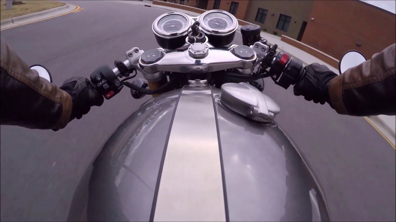 Triumph Thruxton 1200 R Exhaust (Arrow Headers and Gasser Customs Muffler)