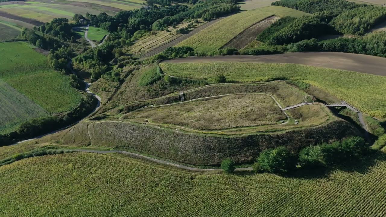 Grodzisko Stradów #drone #dronevideo #history #archeology #historia #podróże