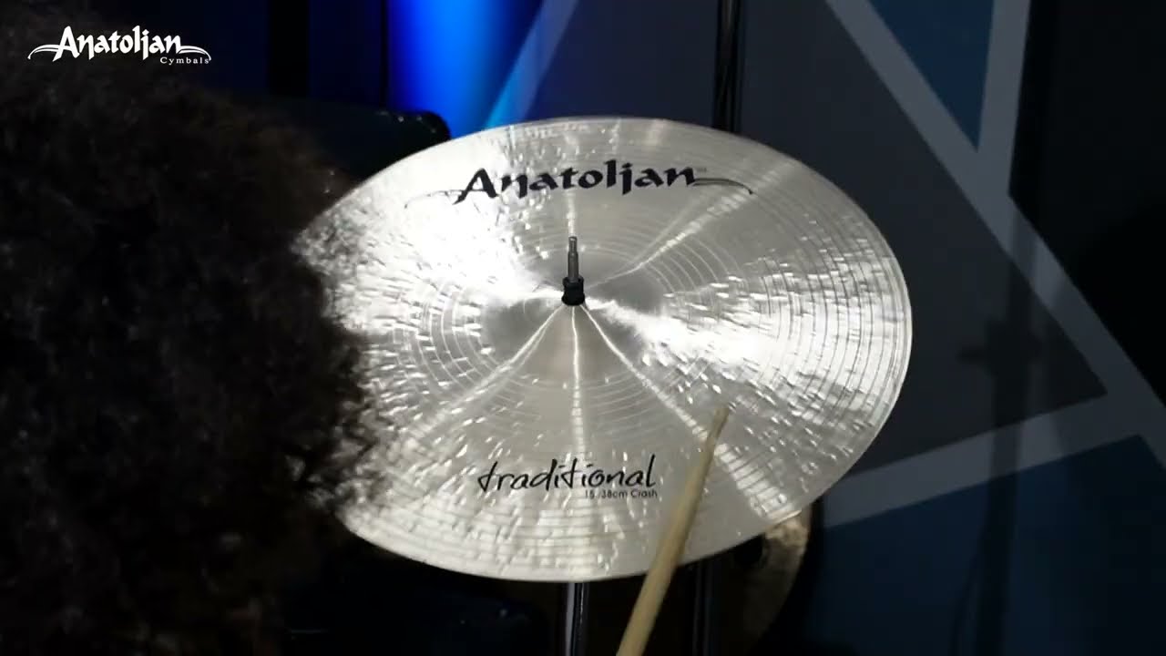 Anatolian Traditional Crash 15”